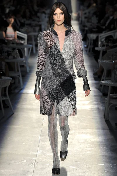Look 6